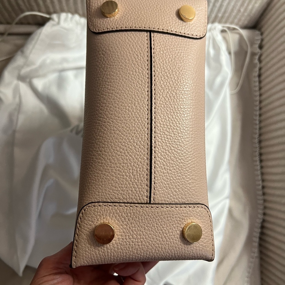 Michael Kors Blush Pink Mercer tote - Picture 4 of 10